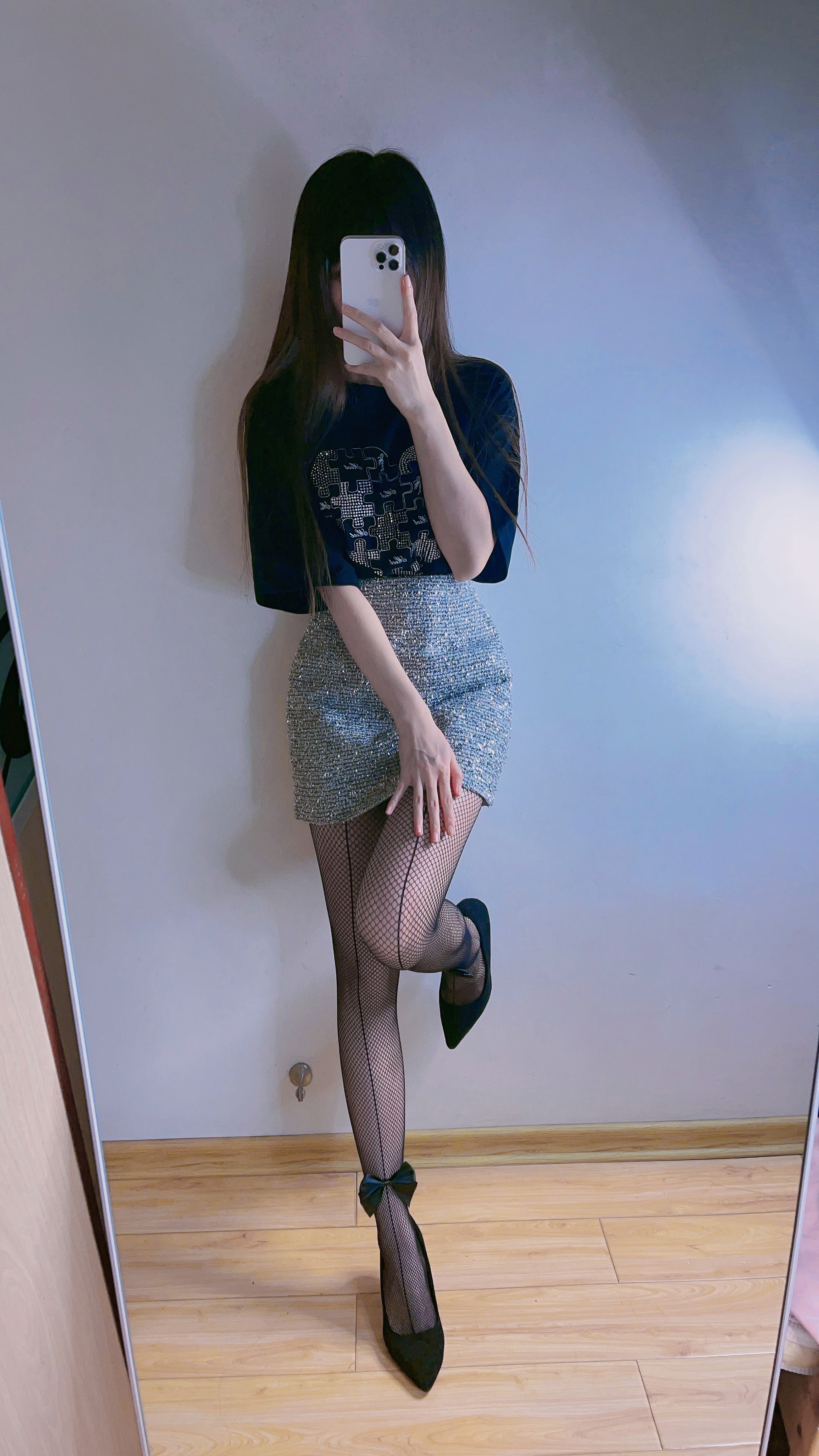 miko酱ww - NO.050 自拍系列mikoの黑丝4[187P]-XikXak